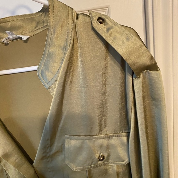 A.L.C. Oakley Satin Top. Barely worn. - Picture 10 of 12